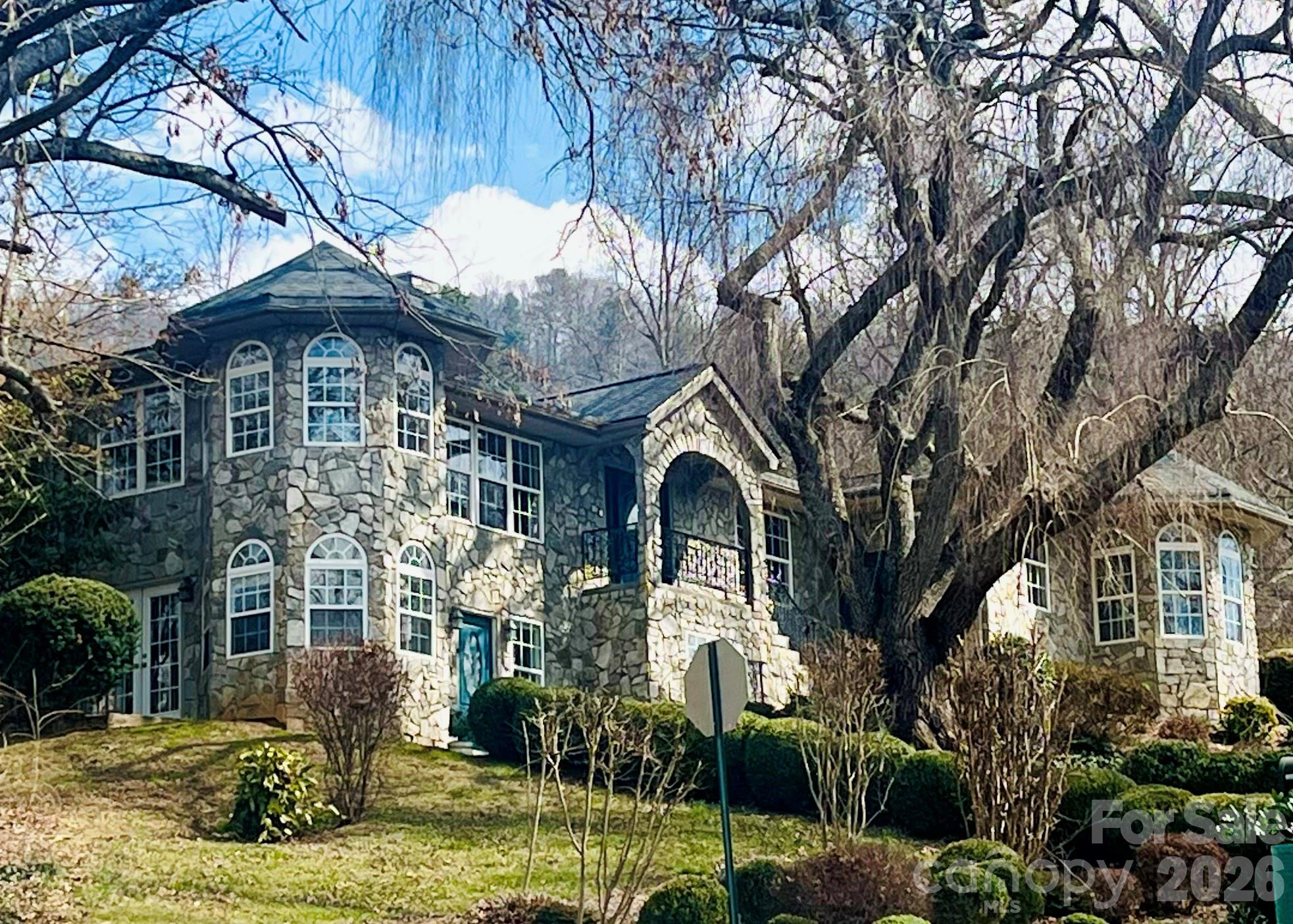 3 Northwood Road Asheville NC 28804