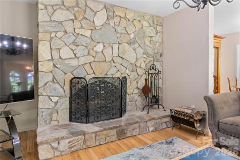 3 Northwood Road Asheville NC 28804