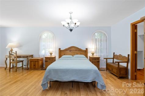 3 Northwood Road Asheville NC 28804