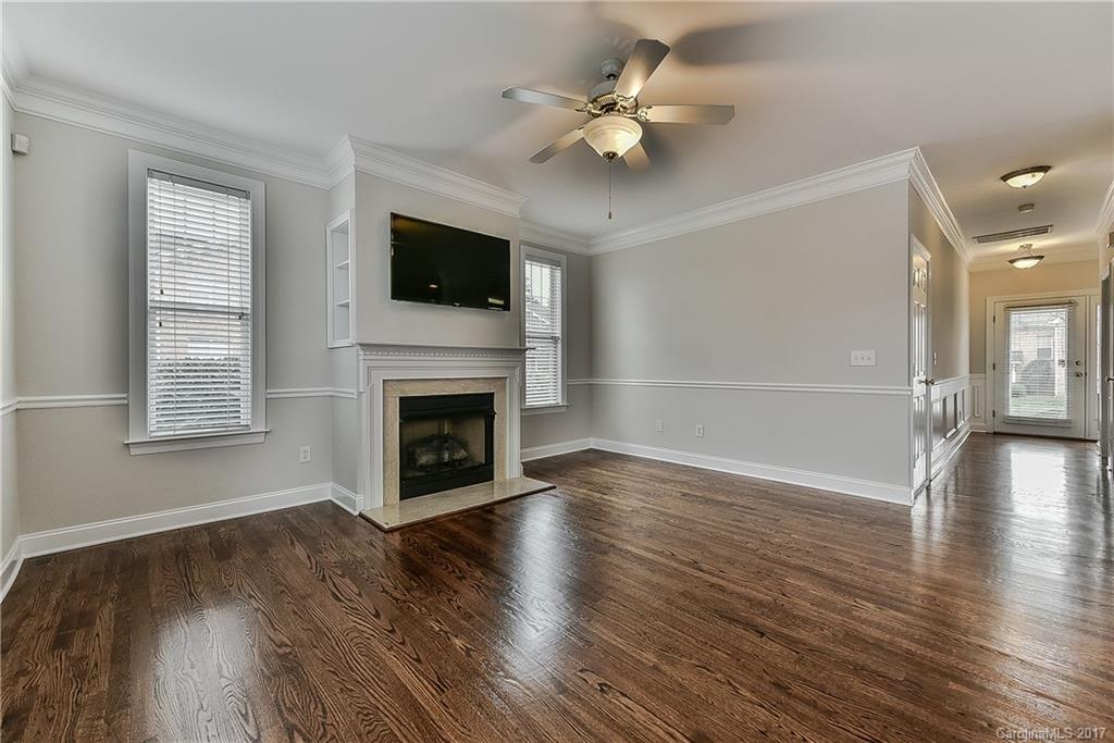 4616 Hunter Crest Lane Charlotte NC 28209