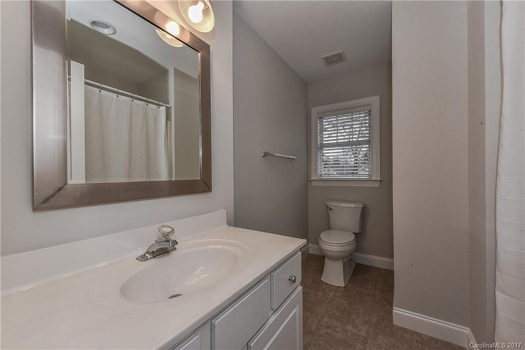 4616 Hunter Crest Lane Charlotte NC 28209