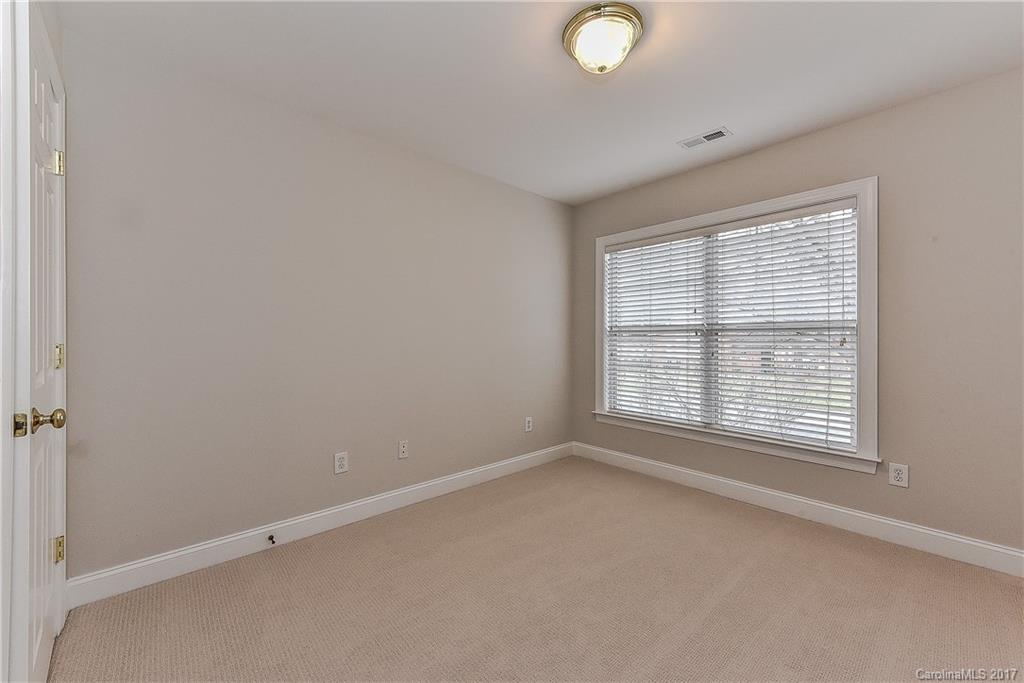 4616 Hunter Crest Lane Charlotte NC 28209