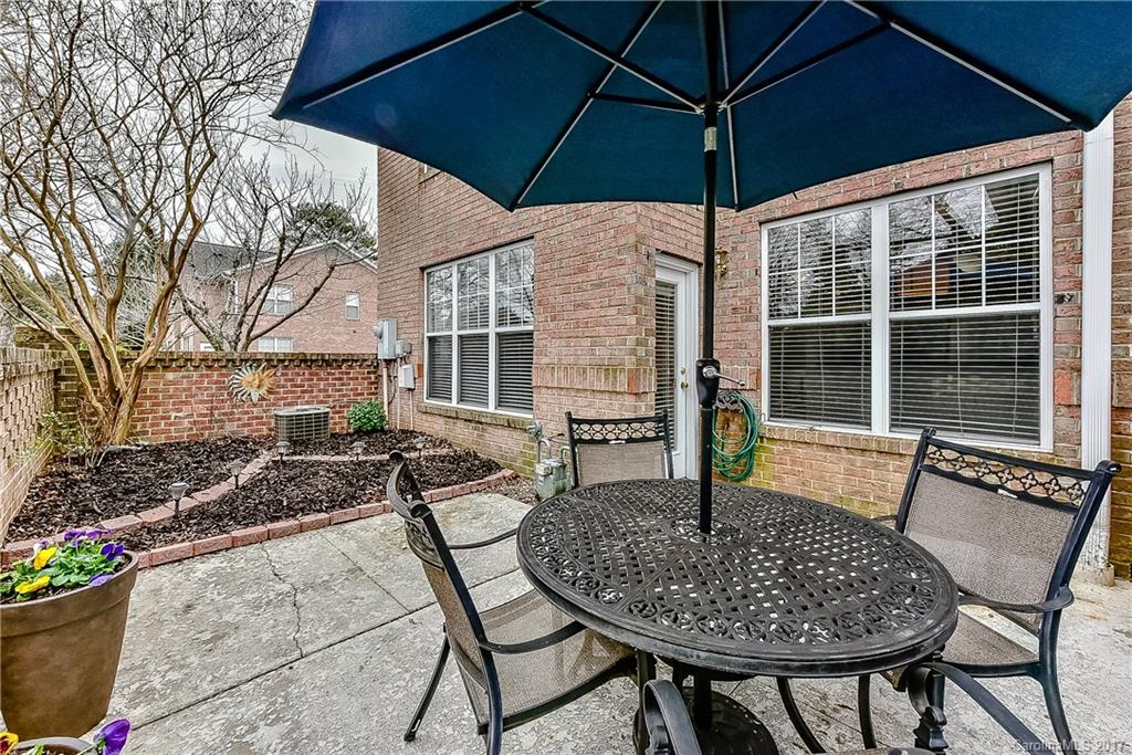 4616 Hunter Crest Lane Charlotte NC 28209