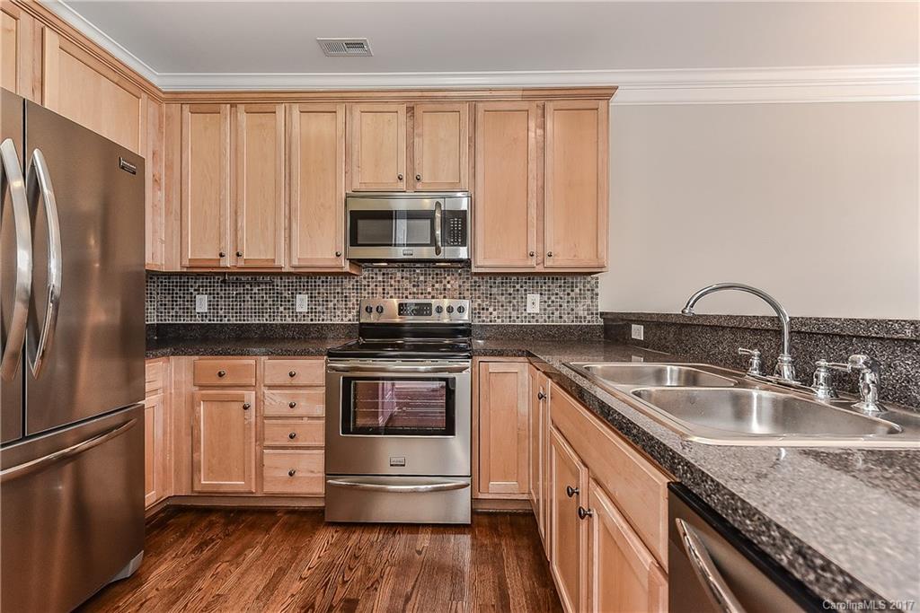 4616 Hunter Crest Lane Charlotte NC 28209