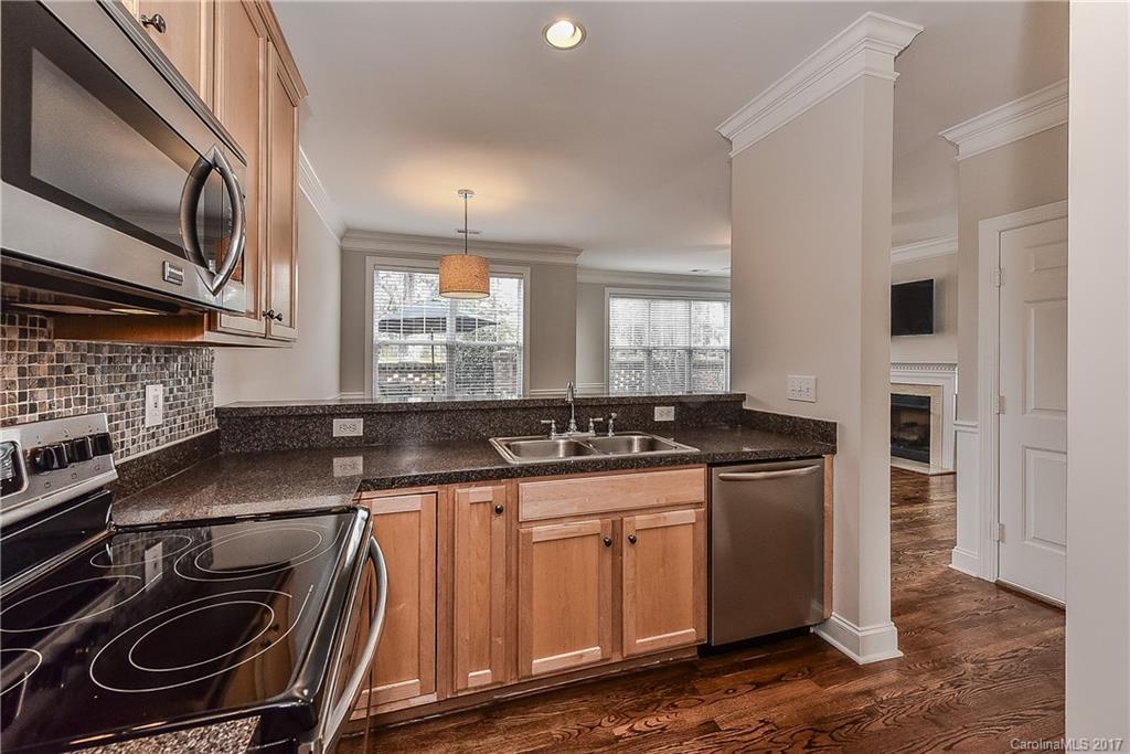 4616 Hunter Crest Lane Charlotte NC 28209