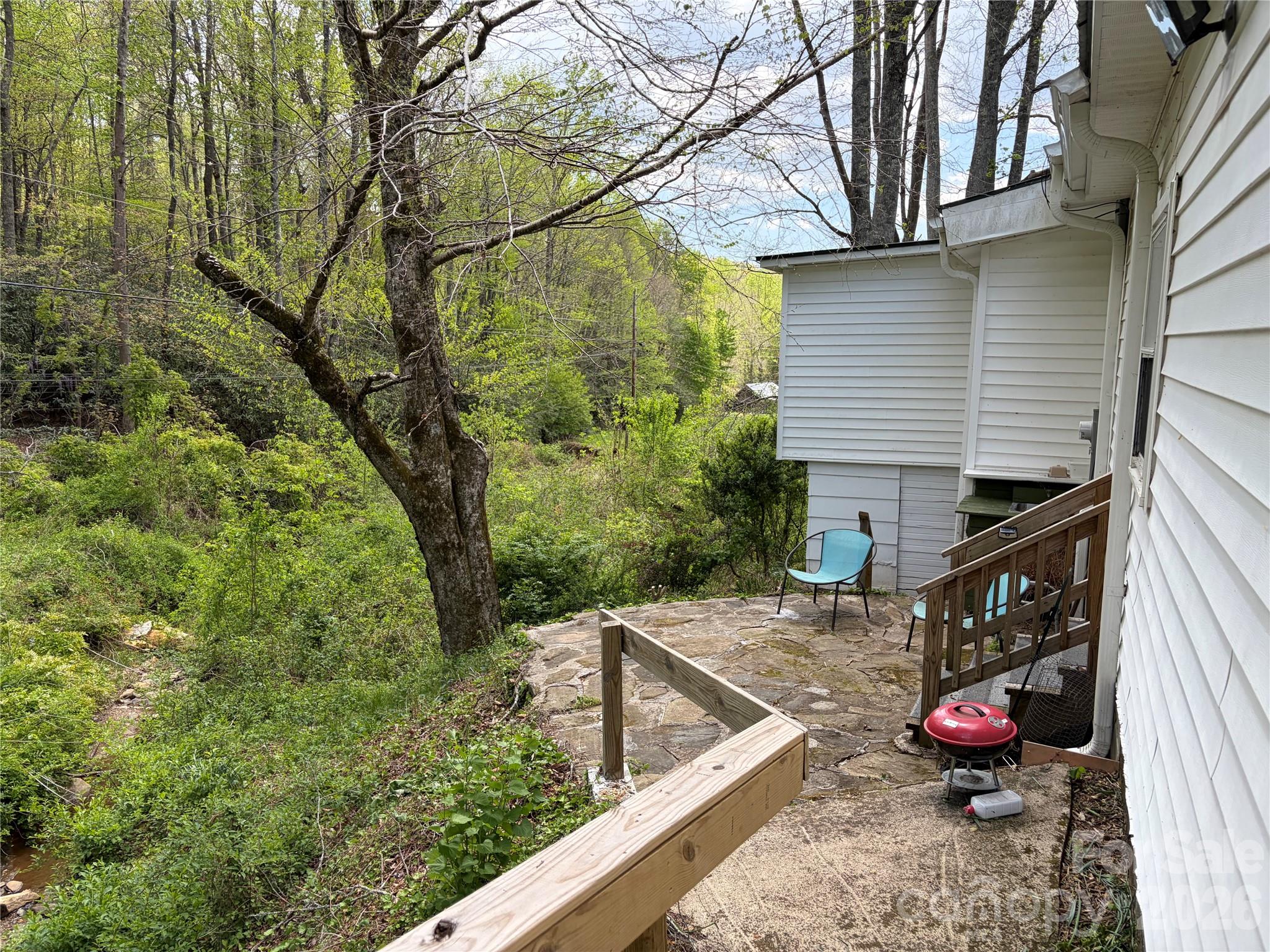 524 Clear Creek Road Burnsville NC 28714