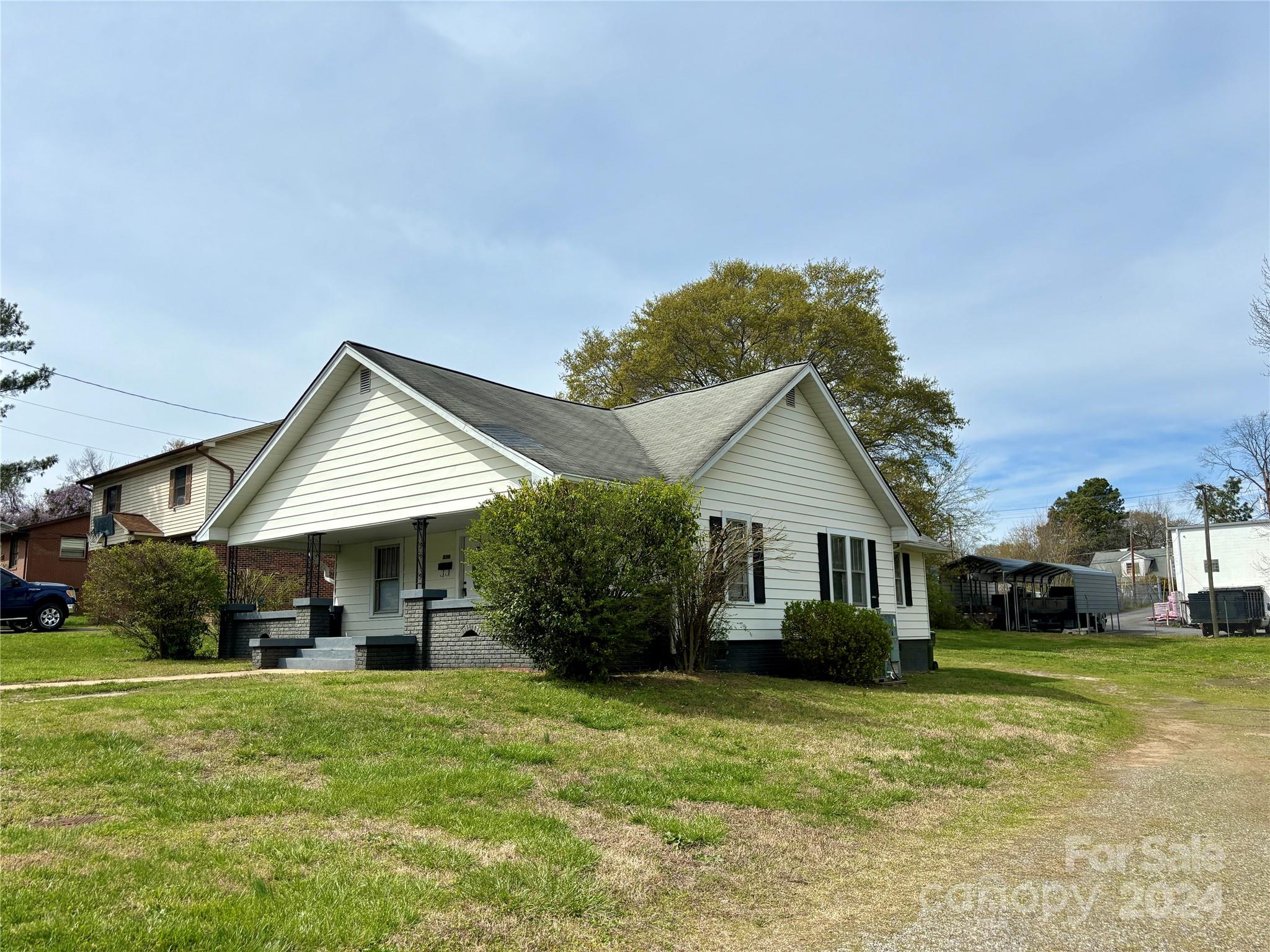 1832 2nd Avenue SW Hickory NC 28602