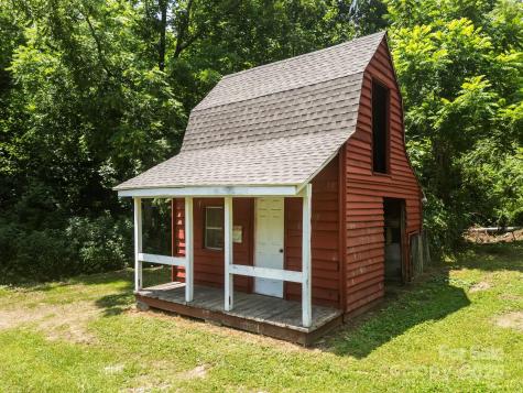 235 Kinder Lane Canton NC 28716