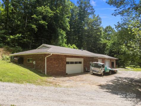 235 Kinder Lane Canton NC 28716