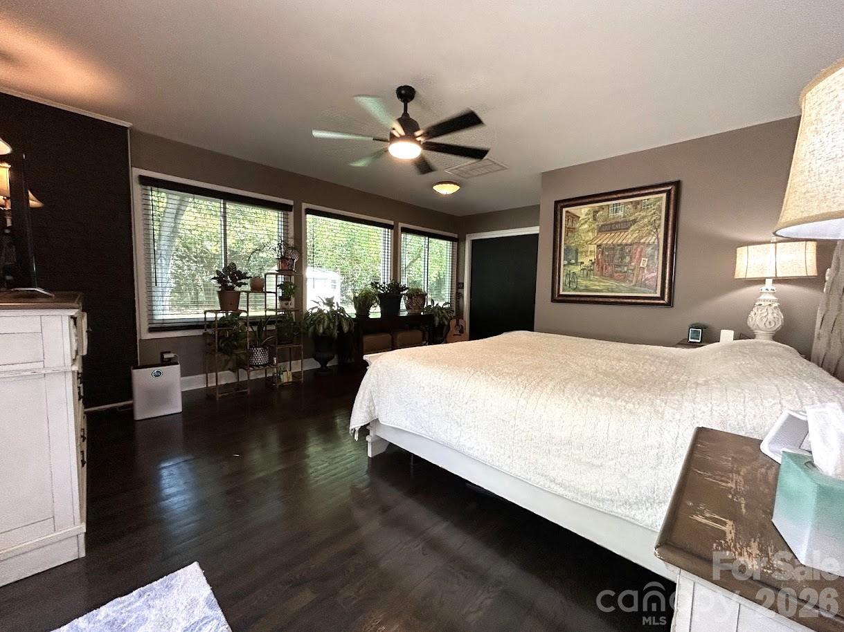 7113 Sterncrest Place Charlotte NC 28210