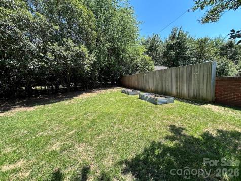 7113 Sterncrest Place Charlotte NC 28210