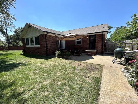 7113 Sterncrest Place Charlotte NC 28210