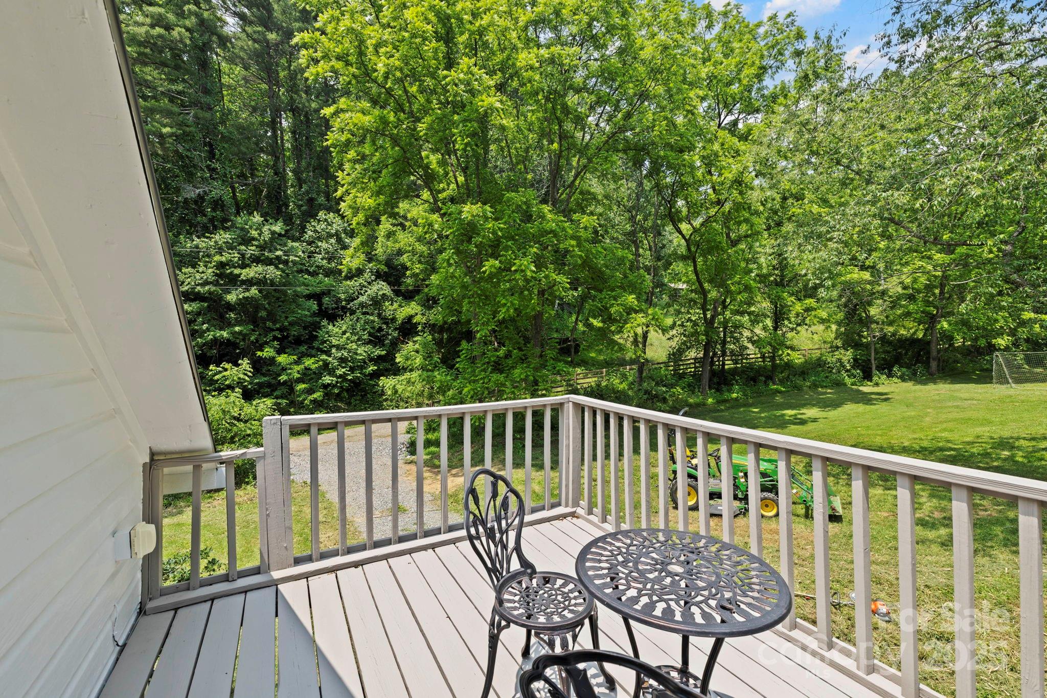 51 Homefire Cove Cove Leicester NC 28748