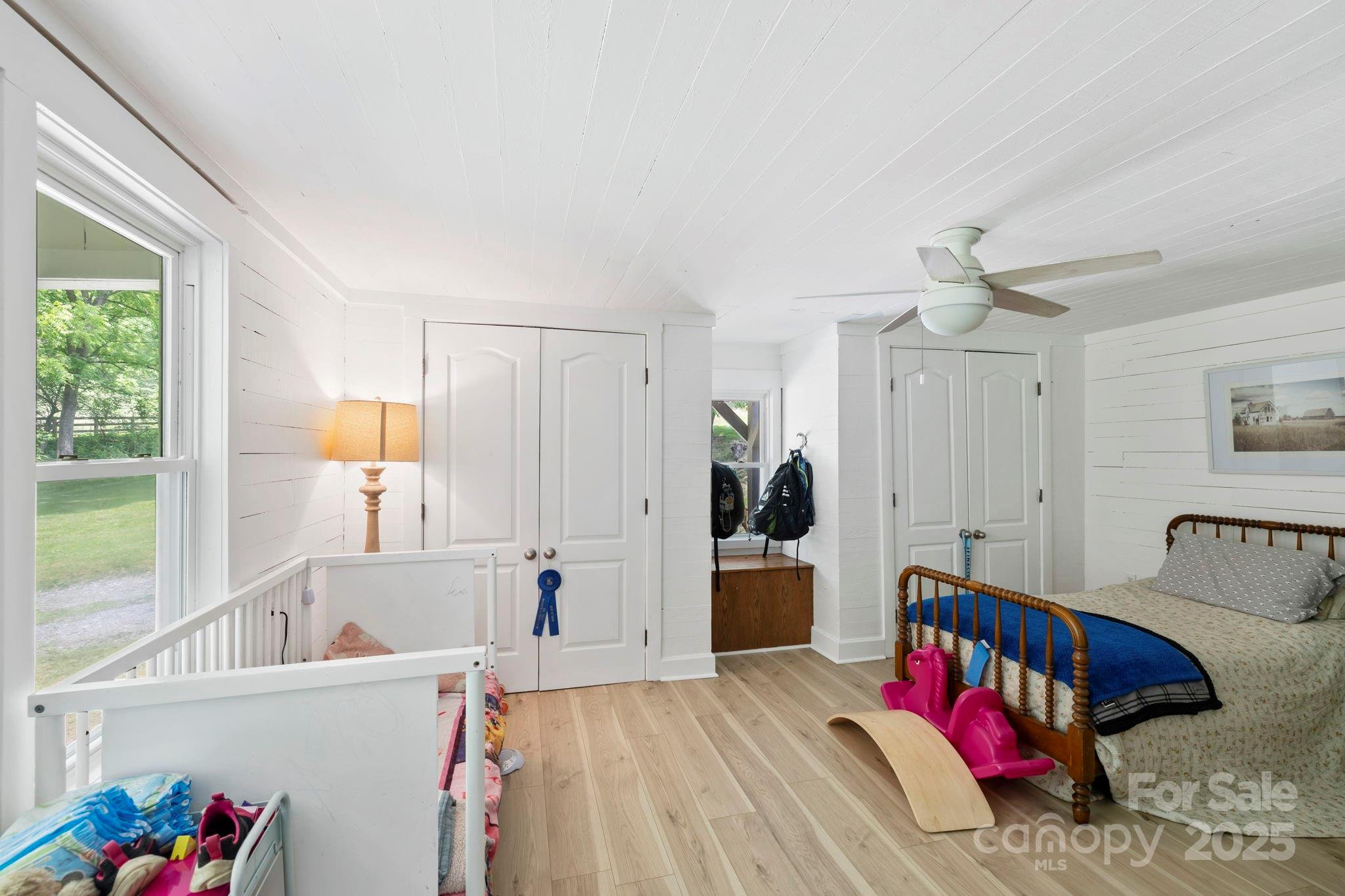 51 Homefire Cove Cove Leicester NC 28748