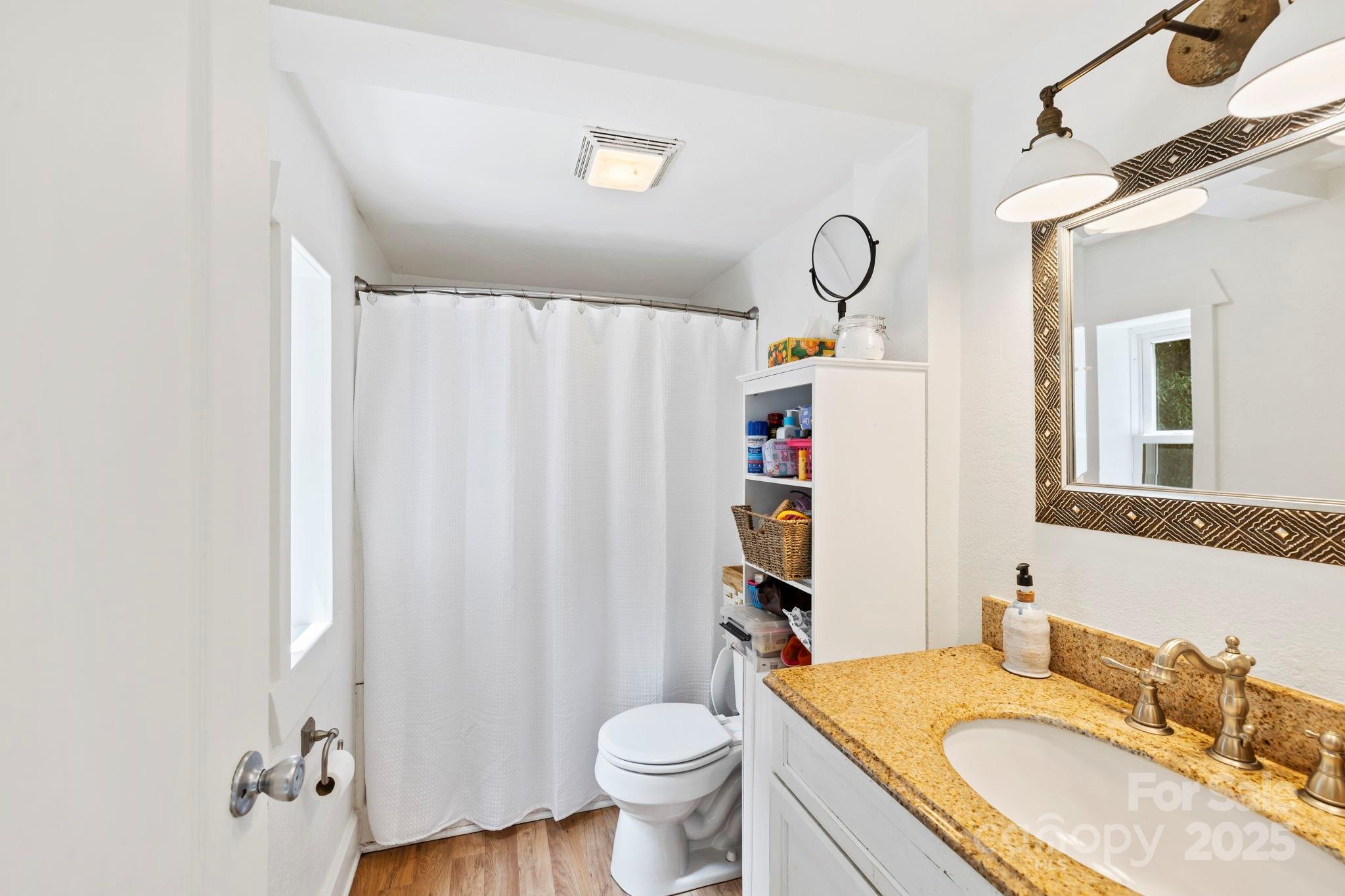 51 Homefire Cove Cove Leicester NC 28748