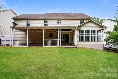 13407 Edgetree Drive Pineville NC 28134