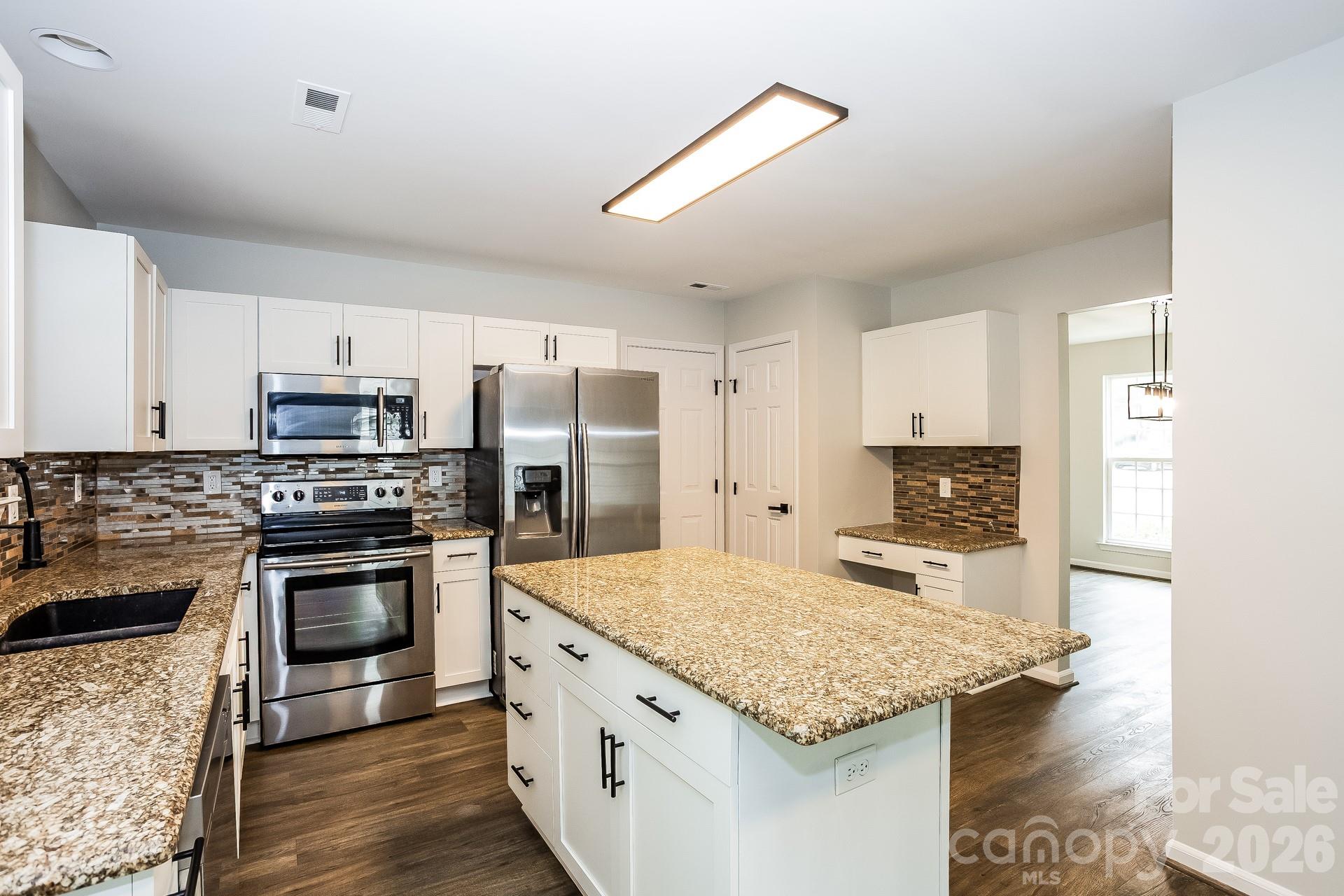 13407 Edgetree Drive Pineville NC 28134