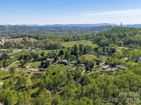 37 Crimson Lane Hendersonville NC 28792