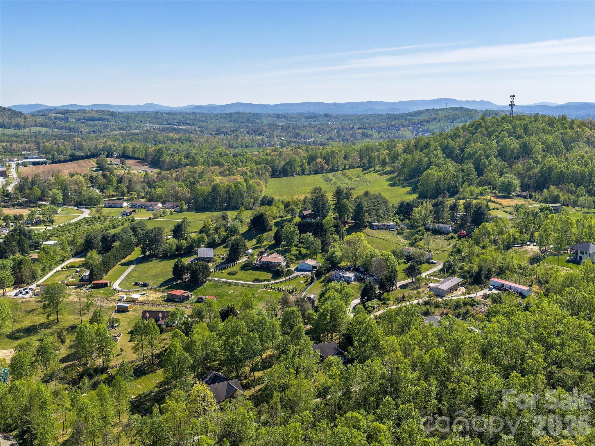 37 Crimson Lane Hendersonville NC 28792