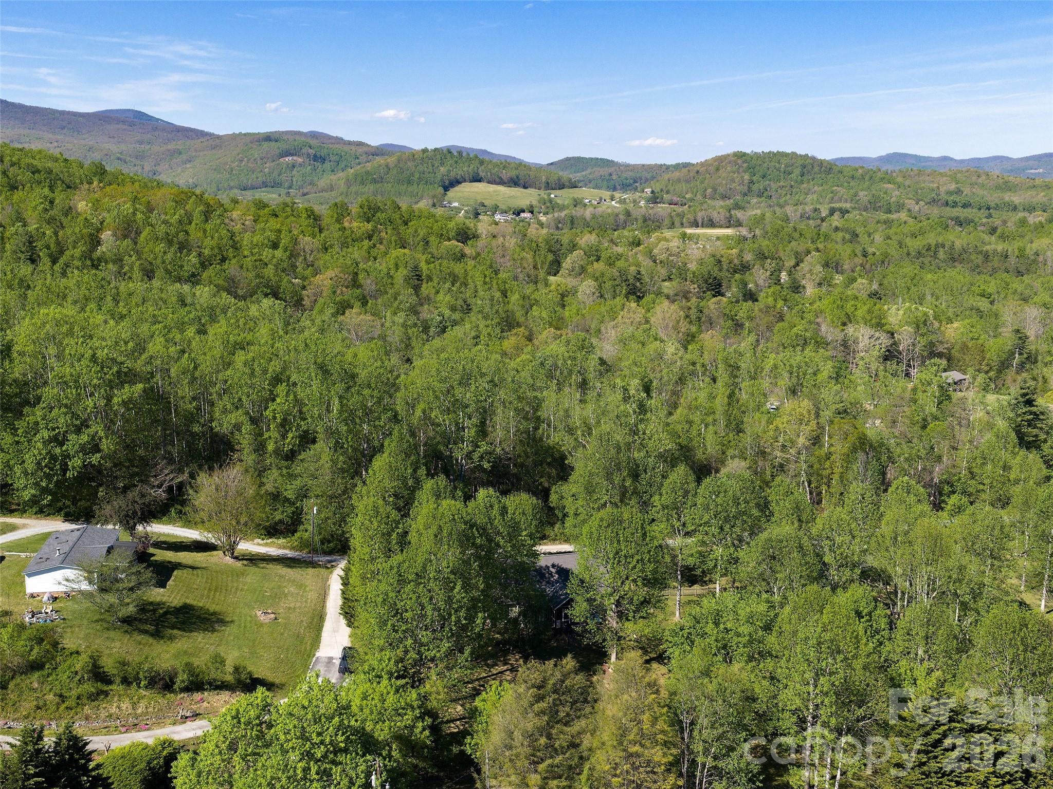 37 Crimson Lane Hendersonville NC 28792