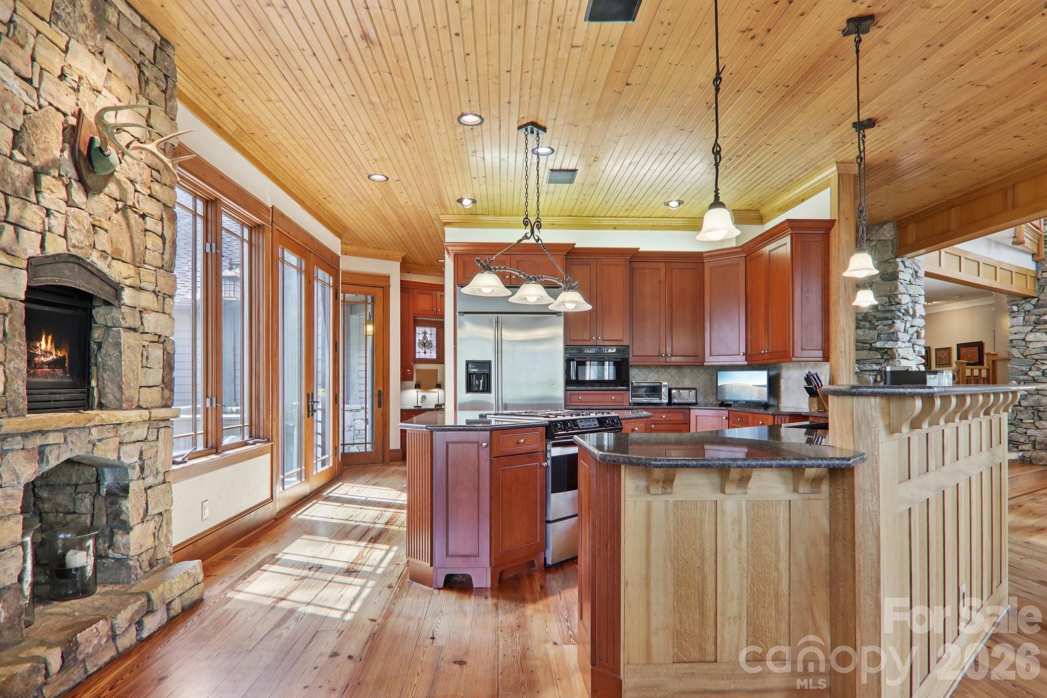 46 Mills Creek Drive Lake Toxaway NC 28747