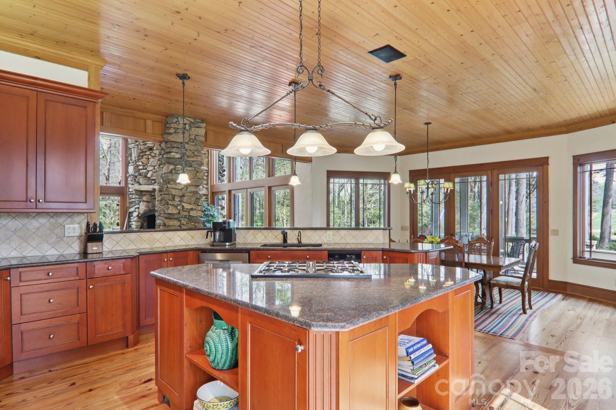 46 Mills Creek Drive Lake Toxaway NC 28747