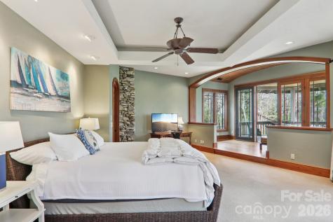 46 Mills Creek Drive Lake Toxaway NC 28747
