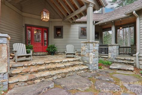 46 Mills Creek Drive Lake Toxaway NC 28747