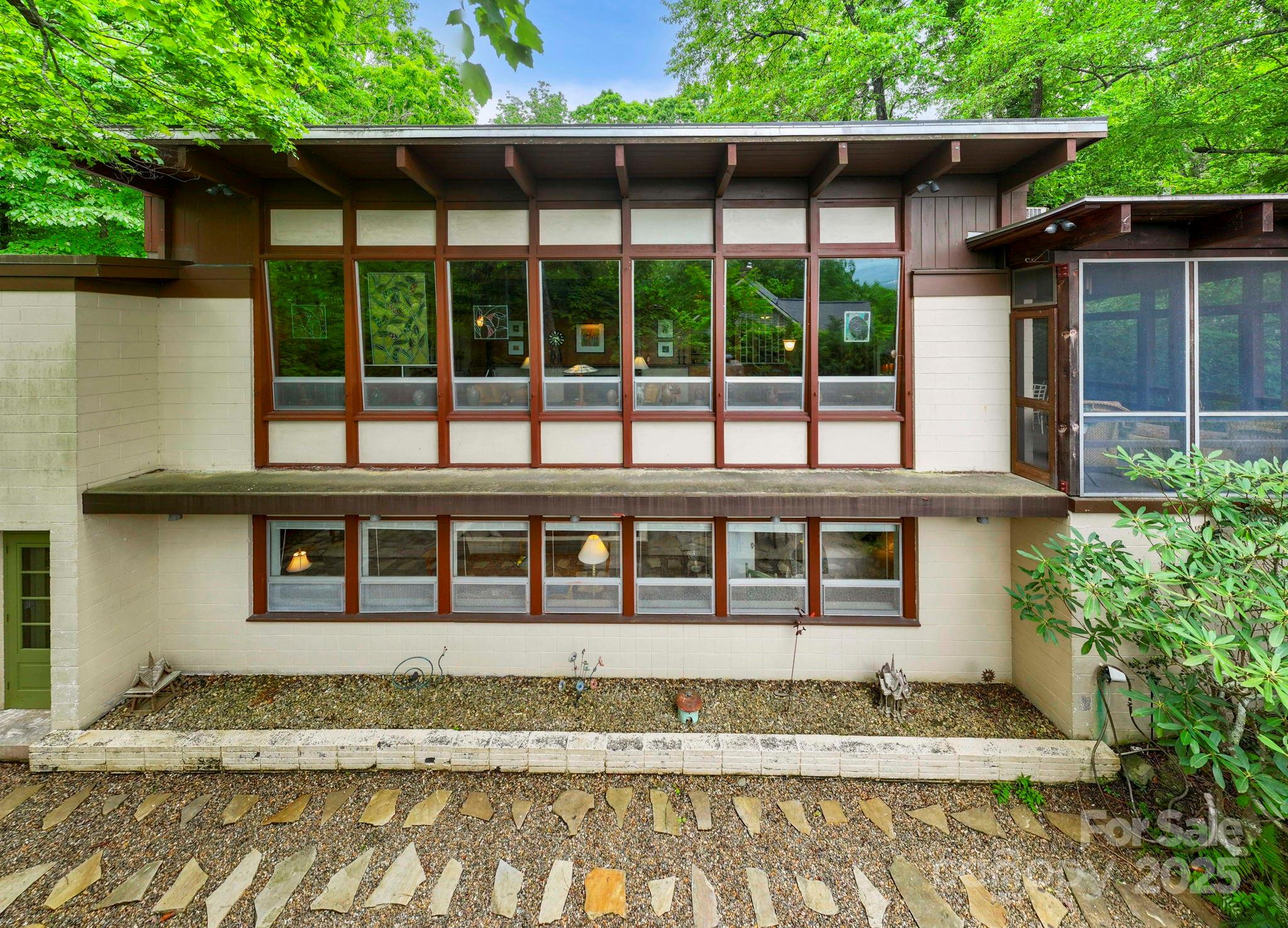 21 Rhododendron Road Black Mountain NC 28711