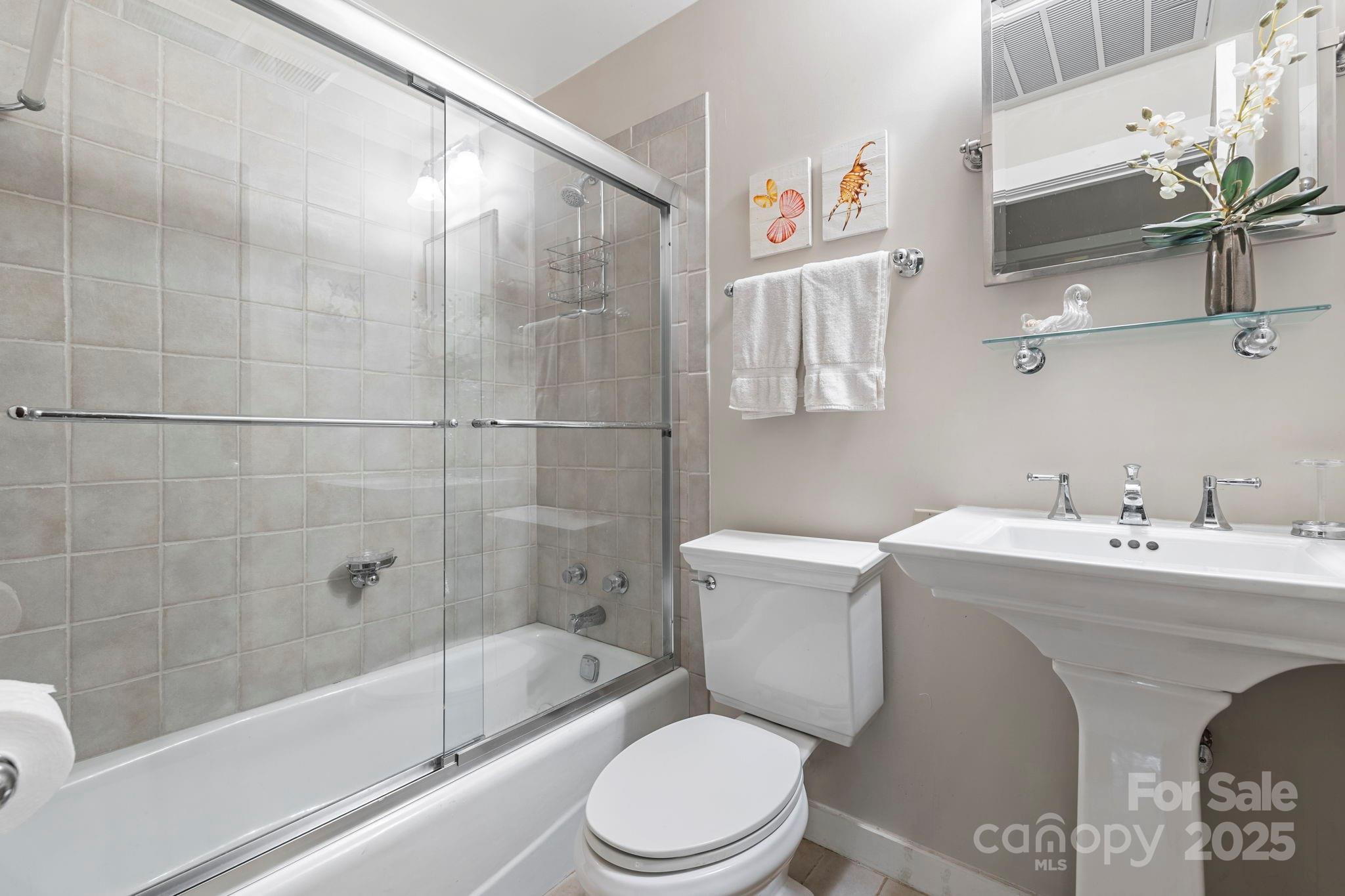 21 Rhododendron Road Black Mountain NC 28711