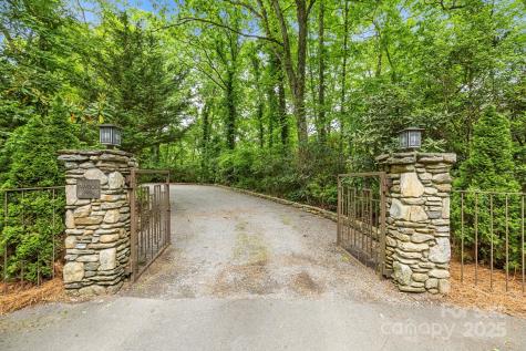 21 Rhododendron Road Black Mountain NC 28711
