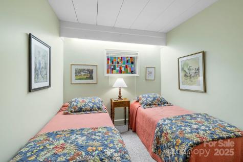 21 Rhododendron Road Black Mountain NC 28711