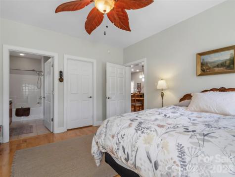 274 White Oak Circle Burnsville NC 28714