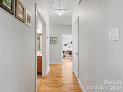 274 White Oak Circle Burnsville NC 28714