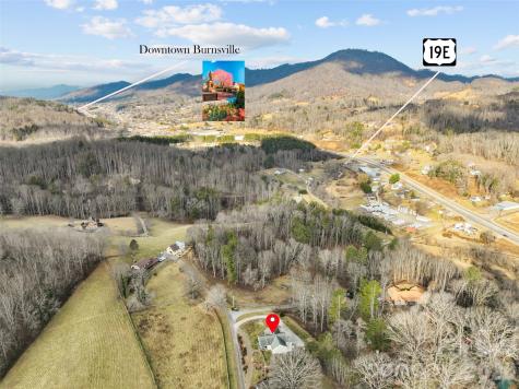 274 White Oak Circle Burnsville NC 28714