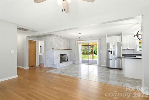 279 Garden Lane Canton NC 28716