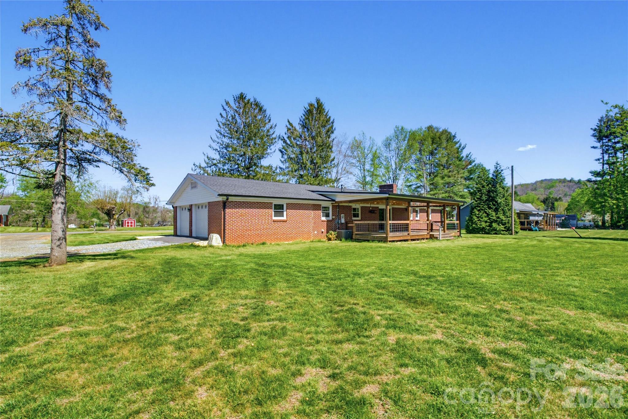 279 Garden Lane Canton NC 28716