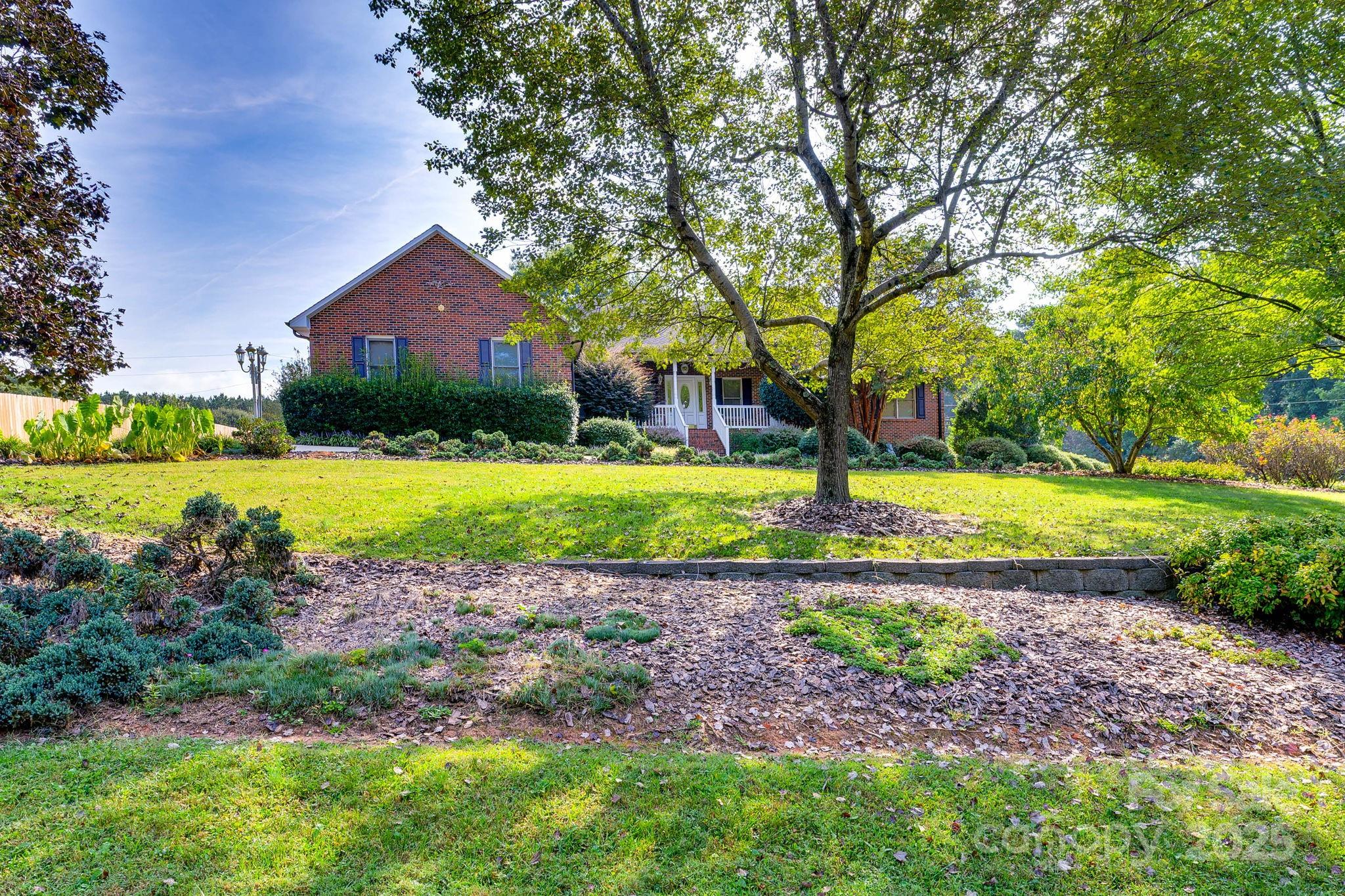 3132 Fox Den Circle Iron Station NC 28080