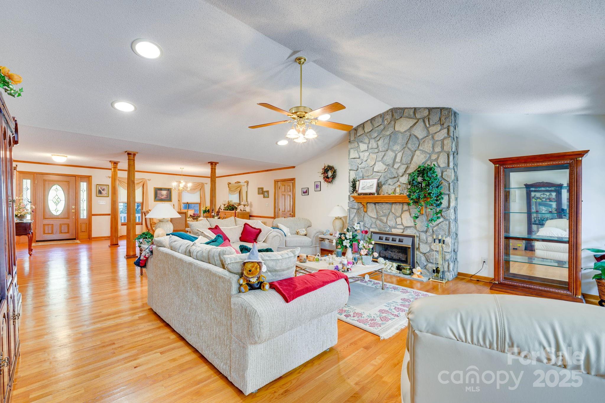3132 Fox Den Circle Iron Station NC 28080
