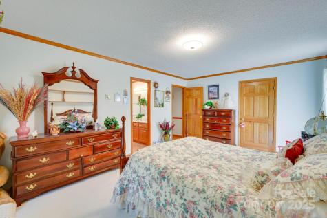 3132 Fox Den Circle Iron Station NC 28080