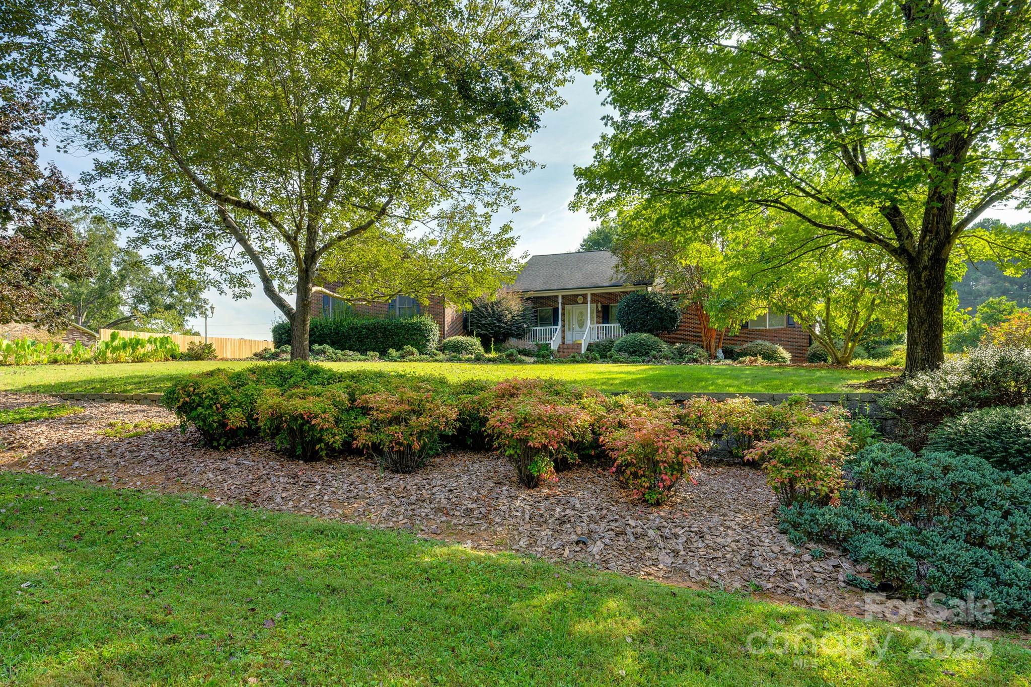 3132 Fox Den Circle Iron Station NC 28080