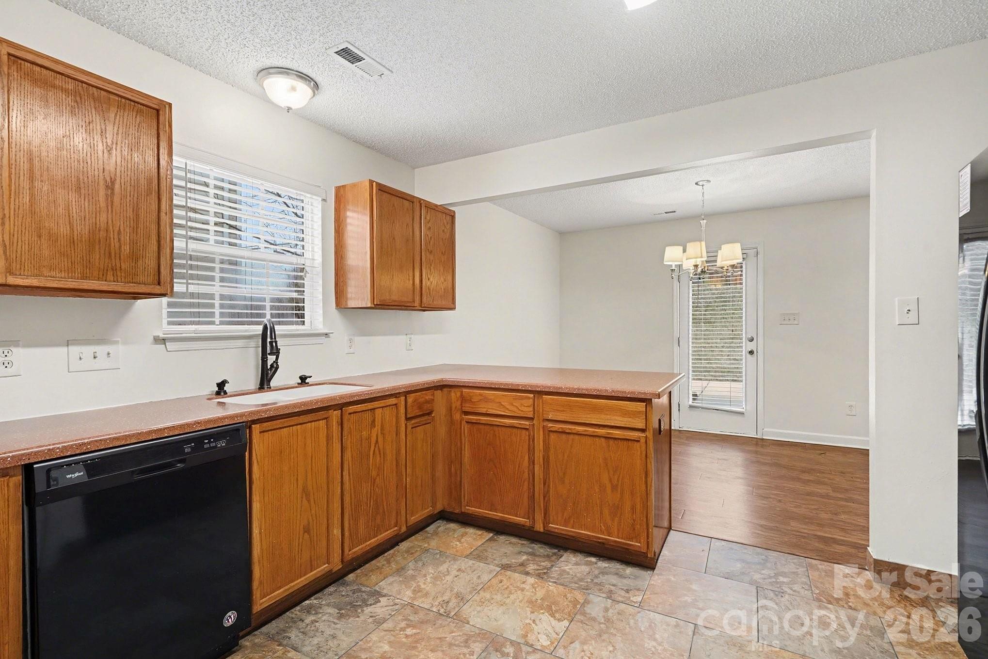 4322 Wills Way Charlotte NC 28227