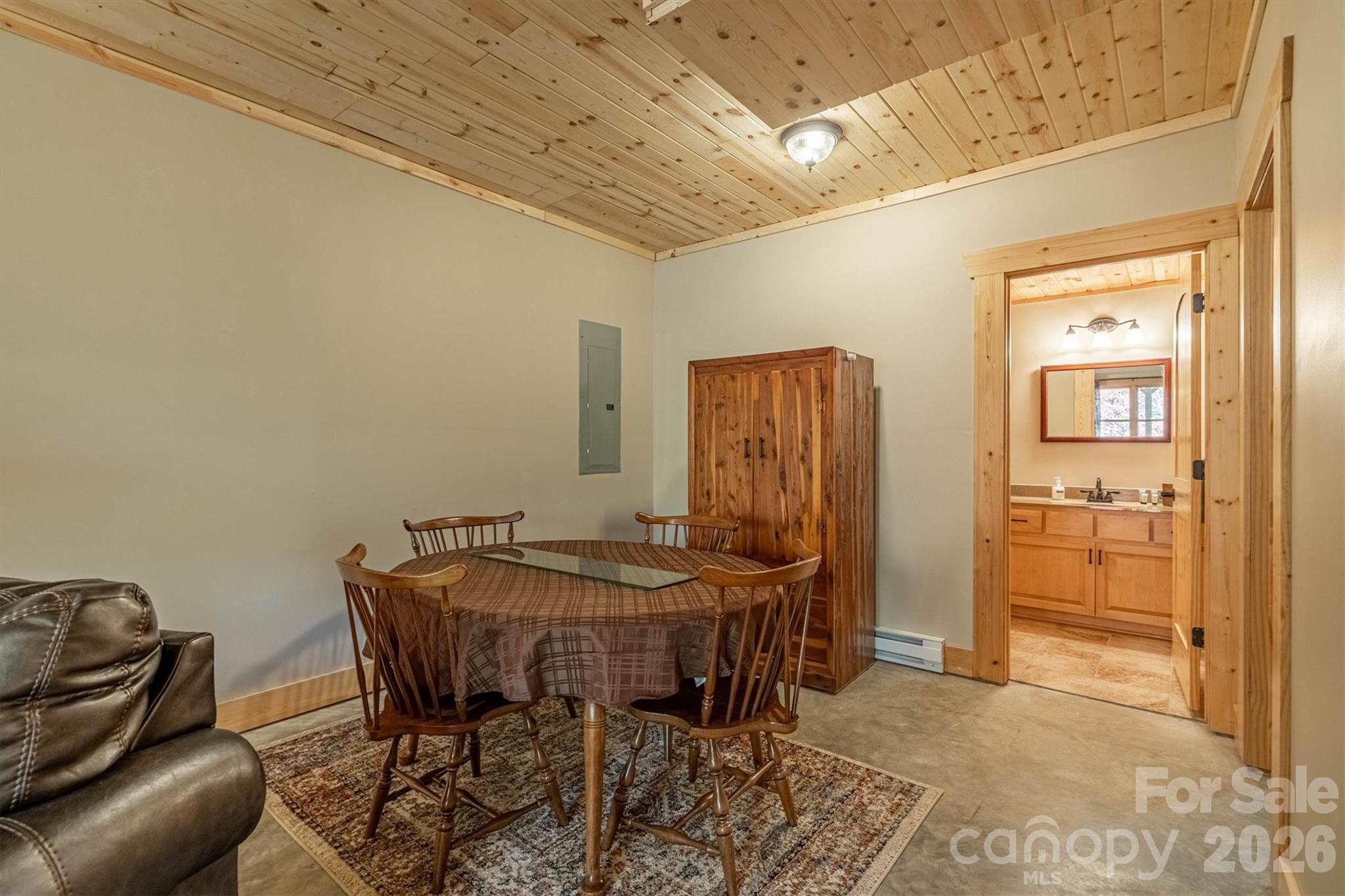 1143 Grandview Peaks Drive Nebo NC 28761