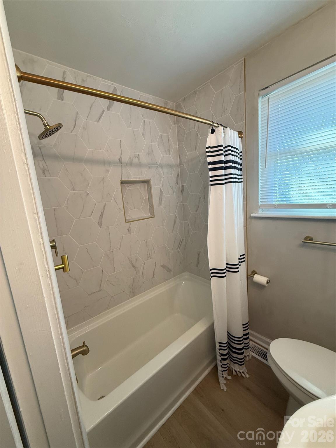 1828 Finchley Drive Charlotte NC 28215