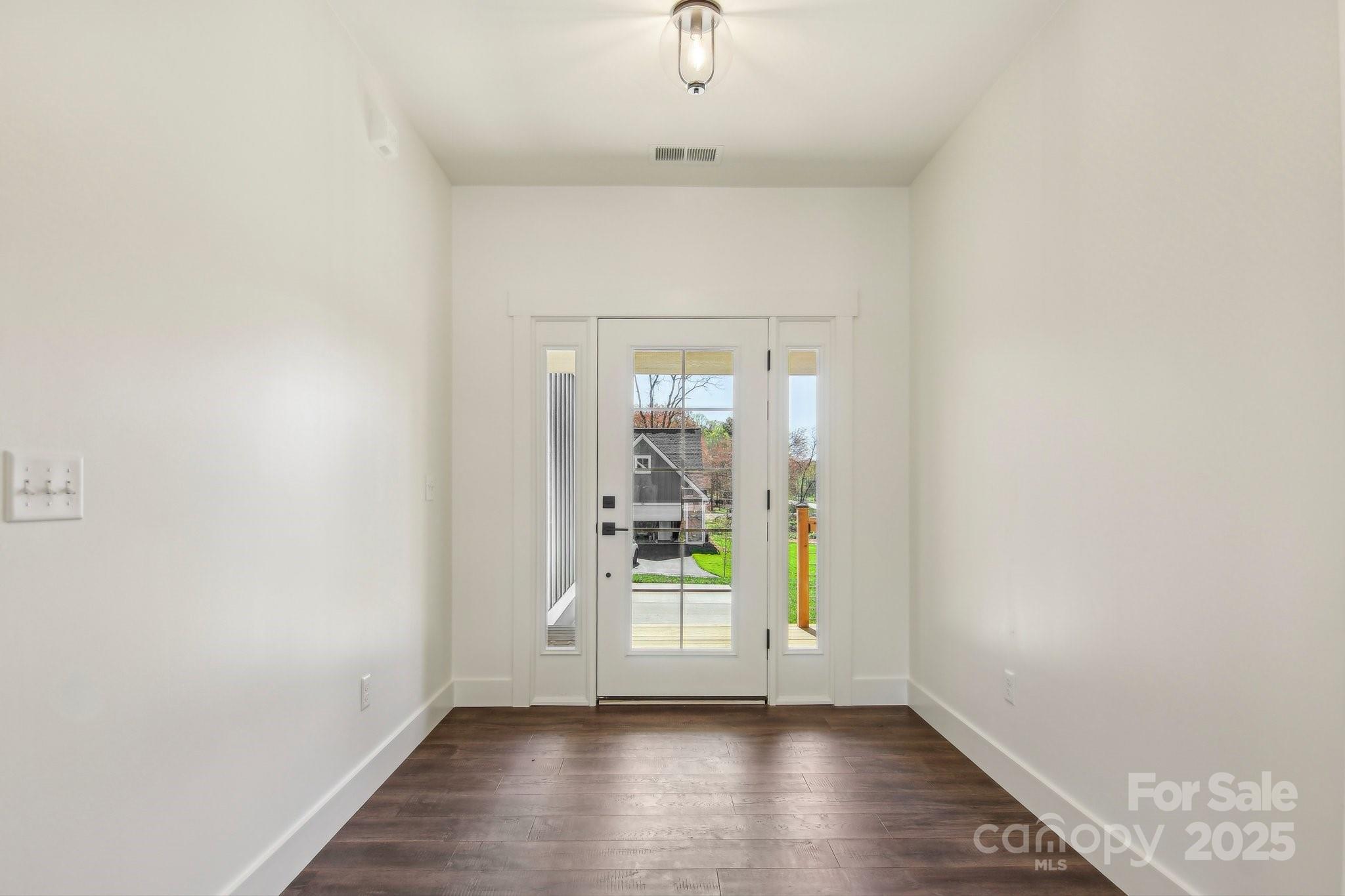 35 Haywood Park Drive Hendersonville NC 28791