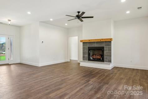 35 Haywood Park Drive Hendersonville NC 28791