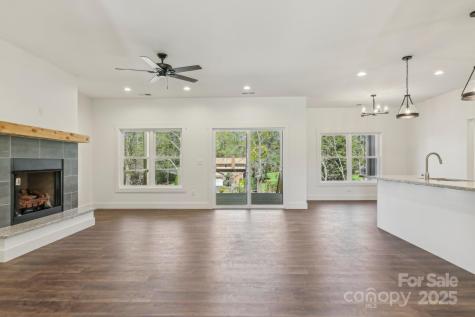 35 Haywood Park Drive Hendersonville NC 28791