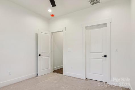 35 Haywood Park Drive Hendersonville NC 28791