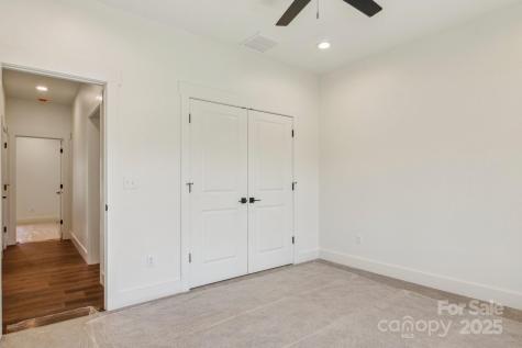 35 Haywood Park Drive Hendersonville NC 28791