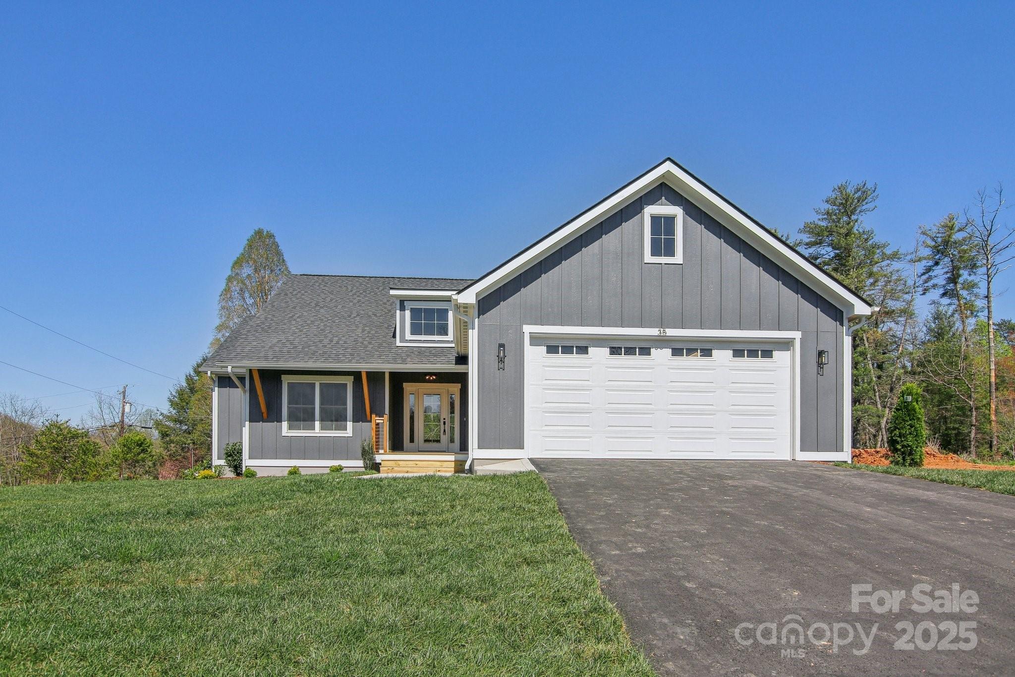 35 Haywood Park Drive Hendersonville NC 28791